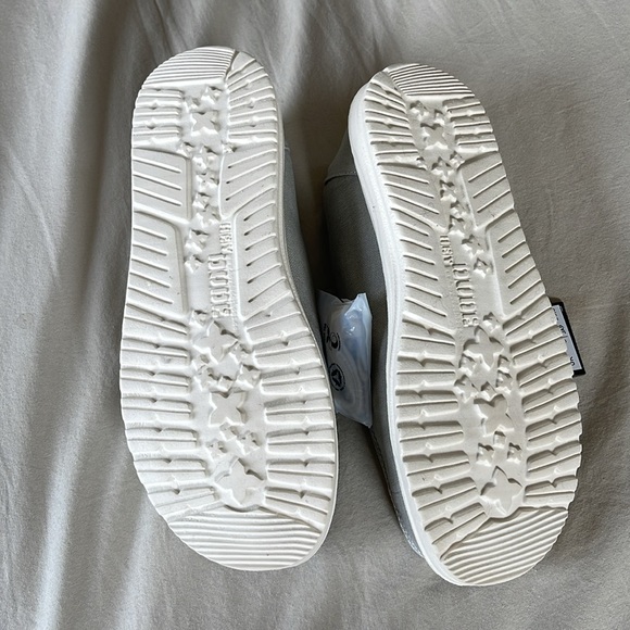 WOMENS HEY DUDE SHOES - Picture 3 of 3